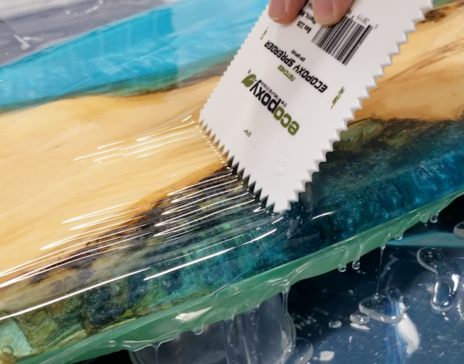 Ecopoxy V-Notch trowel - A&M Wood Specialty